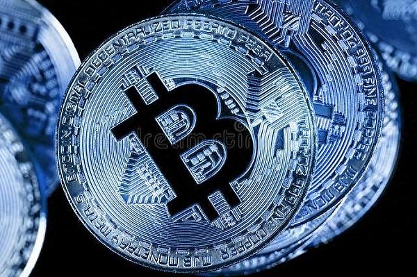 加密货币世界里的搜索排行榜：谁在挑战比特币的王者地位？
