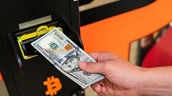 USDR稳定币遭遇滑铁卢：一场意料之外的价值崩盘