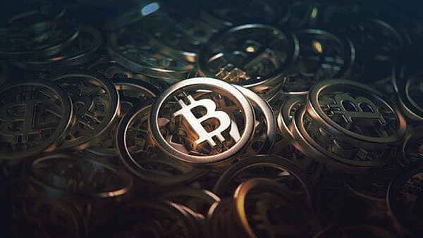 AAVE价格震荡：是抄底良机还是风险警示？